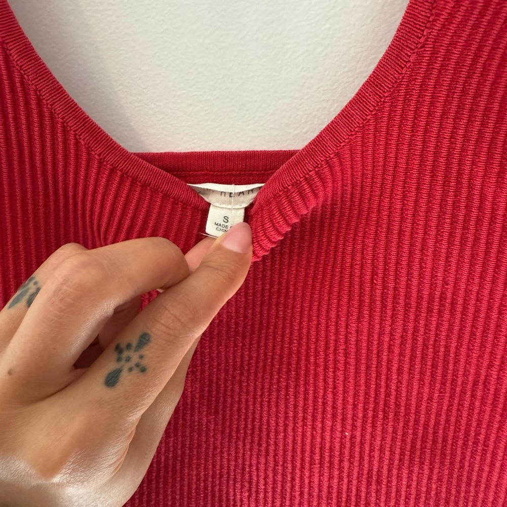 PacSun Vibrant Red Ribbed Tank Top - Picture 3 of 3